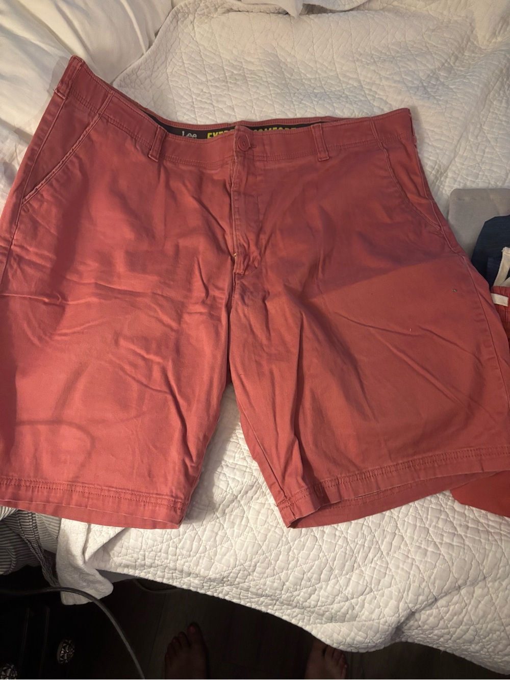 Lee Men’s Coral Flat Front Shorts